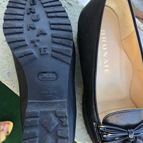 Brunate loaters made in Italy, Getting dressed is all about feeling your best. - Picture 2 of 11